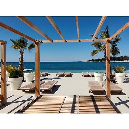 Appartamento New!!! New Riva Luxury One - With Sunny Terrace & Big Garden Porec Esterno foto